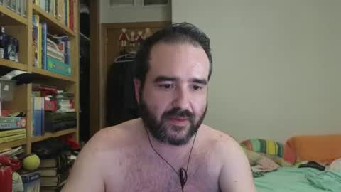 Snapshot of curiosillo1983 chatting on June 21, 8:50 am curiosillo1983 online show from June 21, 8:50 am