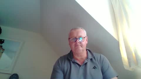 Snapshot of curiousax77 chatting on May 13, 11:29 am curiousax77 online show from May 13, 11:29 am