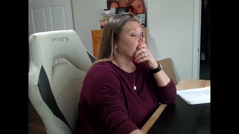 Snapshot of curiouscouple3143 chatting on February 12, 6:30 pm curious couple online show from February 12, 6:30 pm