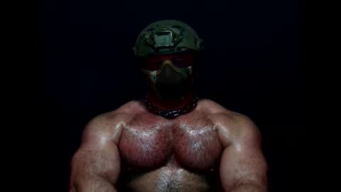 CuriousMuscleBoy online show from October 18, 4:04 am