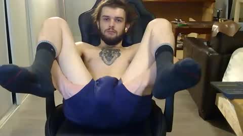 curiouss25 online show from March 9, 7:23 am