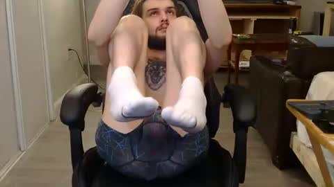 curiouss25 online show from March 27, 7:58 am