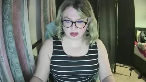 Shirley online show from April 17, 8:34 pm