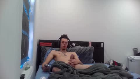 curlyandmixed online show from December 24, 7:55 pm