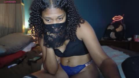 Snapshot of curlynony chatting on October 10, 5:12 pm Curlynony online show from October 10, 5:12 pm