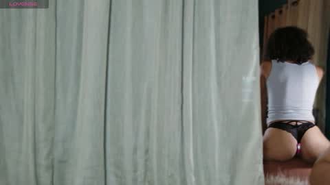 Curlynony online show from April 12, 4:39 am