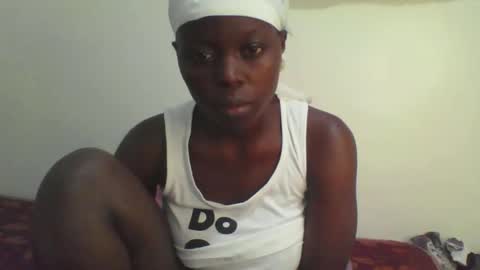 curved_nyash online show from October 17, 7:16 pm