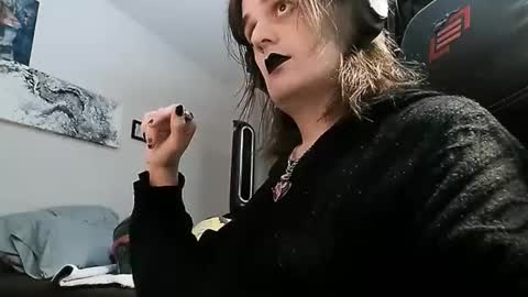 curveseva online show from April 18, 9:46 am