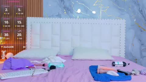 Snapshot of curvybuffgirl chatting on February 27, 8:20 pm Michel online show from February 27, 8:20 pm