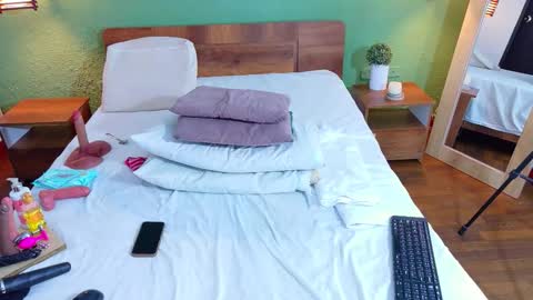 Danna online show from February 27, 6:41 pm