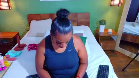 Danna online show from March 27, 2:28 pm