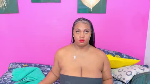 curvyhomebebe online show from November 27, 2:46 am