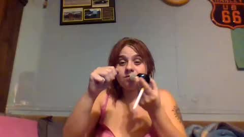 Snapshot of curvylucifinaxxx chatting on October 23, 7:29 am Lucifina ganja kittens online show from October 23, 7:29 am