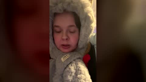 Snapshot of curvyplayday chatting on December 17, 7:03 am dahlia -kim online show from December 17, 7:03 am