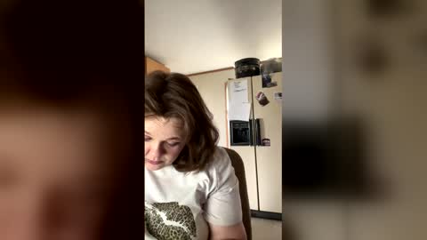 Snapshot of curvyplayday chatting on December 20, 4:36 pm dahlia -kim online show from December 20, 4:36 pm