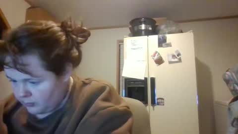 Snapshot of curvyplayday chatting on January 15, 4:50 am dahlia -kim online show from January 15, 4:50 am