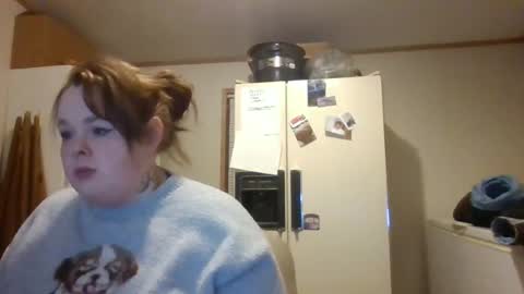 Snapshot of curvyplayday chatting on February 16, 5:14 am dahlia -kim online show from February 16, 5:14 am