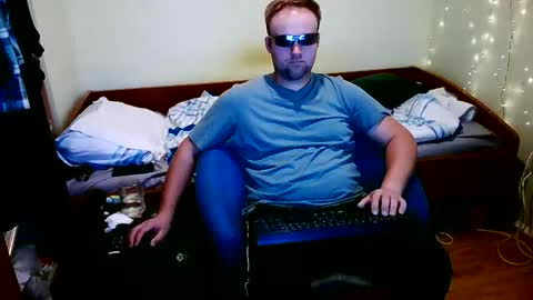 cute69696969 online show from June 5, 11:21 pm