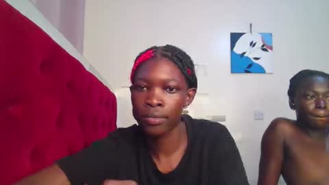 angel online show from March 30, 7:04 pm