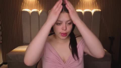 cute_angel_1 online show from January 17, 2:38 am