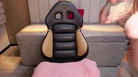 cute_angel_1 online show from April 9, 3:17 am