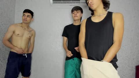 ARTURO-18  MATIAS-18  NIKOLAY-19  HADES-18  GABO-19 online show from January 6, 5:38 pm