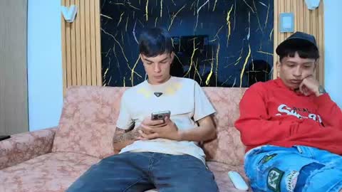 ARTURO-18  MATIAS-18  NIKOLAY-19  HADES-18  GABO-19 online show from August 3, 11:41 pm