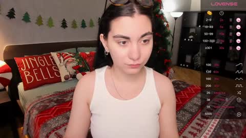 Snapshot of cute_chus chatting on December 26, 6:52 am Hanna online show from December 26, 6:52 am