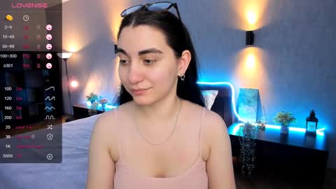 Snapshot of cute_chus chatting on January 14, 5:19 am Hanna online show from January 14, 5:19 am