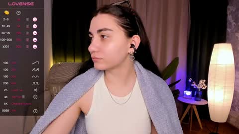 Snapshot of cute_chus chatting on January 21, 2:11 am Hanna online show from January 21, 2:11 am