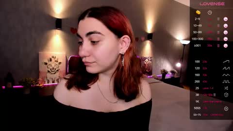 Snapshot of cute_chus chatting on September 22, 2:02 am Hanna online show from September 22, 2:02 am