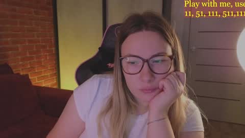 Everyday stream in the same time online show from December 12, 4:48 am