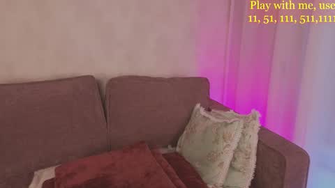 Everyday stream in the same time online show from September 19, 5:42 am