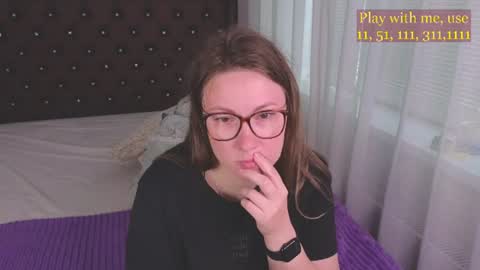 Everyday stream in the same time online show from June 22, 1:29 am