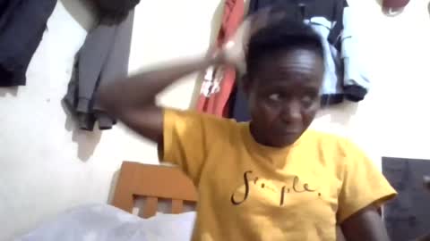 Snapshot of cute_divah4 chatting on June 27, 7:13 am cute_divah4 online show from June 27, 7:13 am