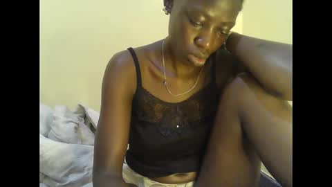 Snapshot of cute_doria chatting on January 30, 10:19 am cute_doria online show from January 30, 10:19 am