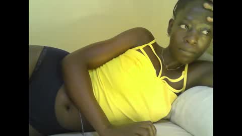 Snapshot of cute_doria chatting on February 13, 2:09 pm cute_doria online show from February 13, 2:09 pm