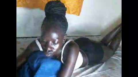 Snapshot of cute_doria chatting on September 13, 4:07 pm cute_doria online show from September 13, 4:07 pm