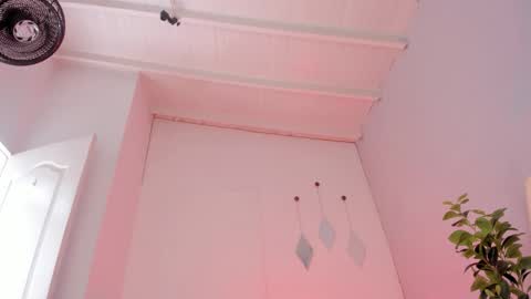 Snapshot of cute_ebonny chatting on October 21, 5:24 pm Stacy online show from October 21, 5:24 pm