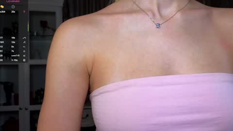 Anne online show from December 17, 7:25 am