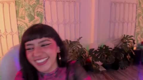 Sofa  online show from January 17, 8:01 pm