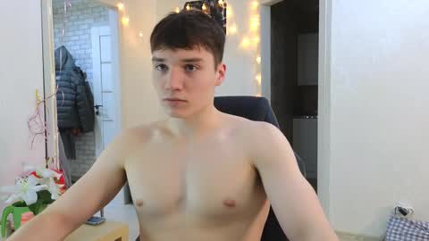 Kite and Jack online show from February 22, 1:11 am