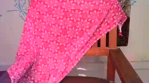Snapshot of cute_kashish chatting on June 14, 6:15 am Kashish online show from June 14, 6:15 am