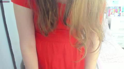 cute_kate0 online show from November 12, 11:10 am