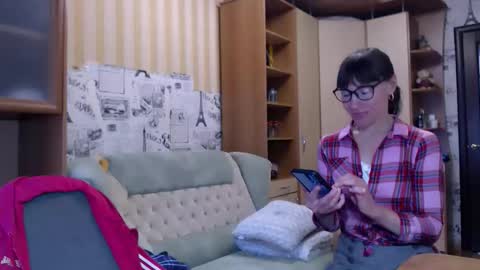 cute_lion_ online show from March 14, 11:59 am