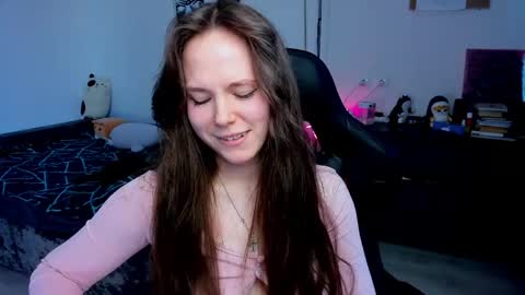 Emily online show from March 27, 8:26 am