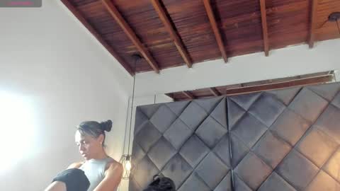 Lizzy online show from December 3, 6:39 pm