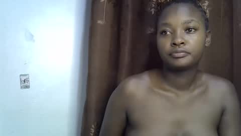 Snapshot of cute_melissa1 chatting on April 25, 3:31 pm cute_melissa1 online show from April 25, 3:31 pm