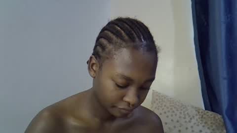 Snapshot of cute_melissa1 chatting on July 14, 11:27 am cute_melissa1 online show from July 14, 11:27 am
