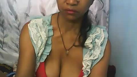 murielle online show from January 2, 7:55 am